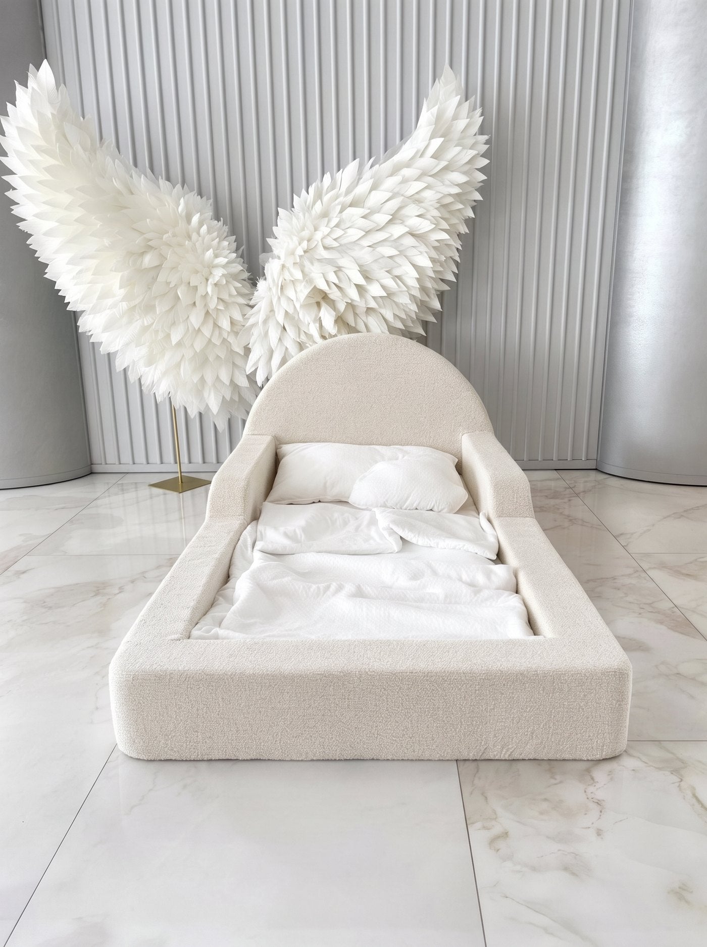 Montessori-Bodenbett aus Schaumstoff – Bouclé Weiß
